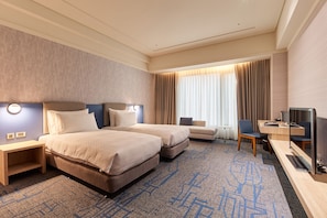 Deluxe Twin Room | Premium bedding, down comforters, free minibar, in-room safe