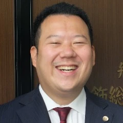 角 学 弁護士