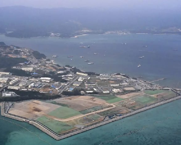 名護市辺野古の新基地建設現場