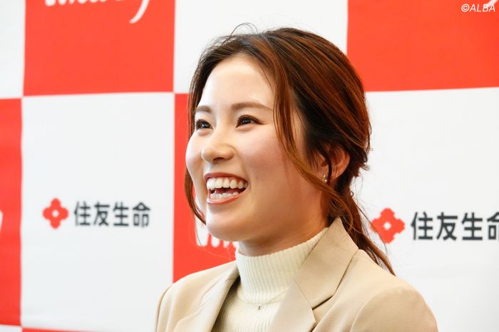 西村優菜が来季の目標を語った（撮影：ALBA）