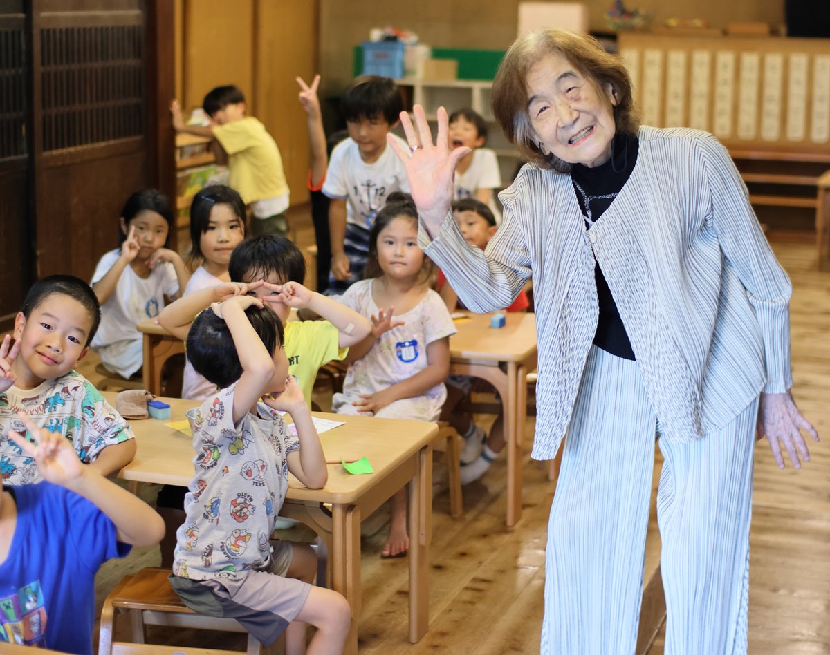 「100人の子どもから今も学んでいます」97歳の保育士　子どもの心をつかむテクニックはいまだ健在【働く「アラ100」おばあちゃん】