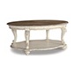 Ashley Furniture HomeStore Realyn Oval Cocktail Table（T743-0）の写真