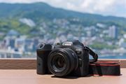 キヤノン「EOS R7」の最強レンズセットで軽快に熱海をスナップ！