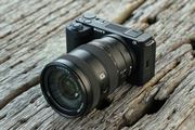 ソニー「VLOGCAM ZV-E10 II」の“写真機”としての実力をチェック！