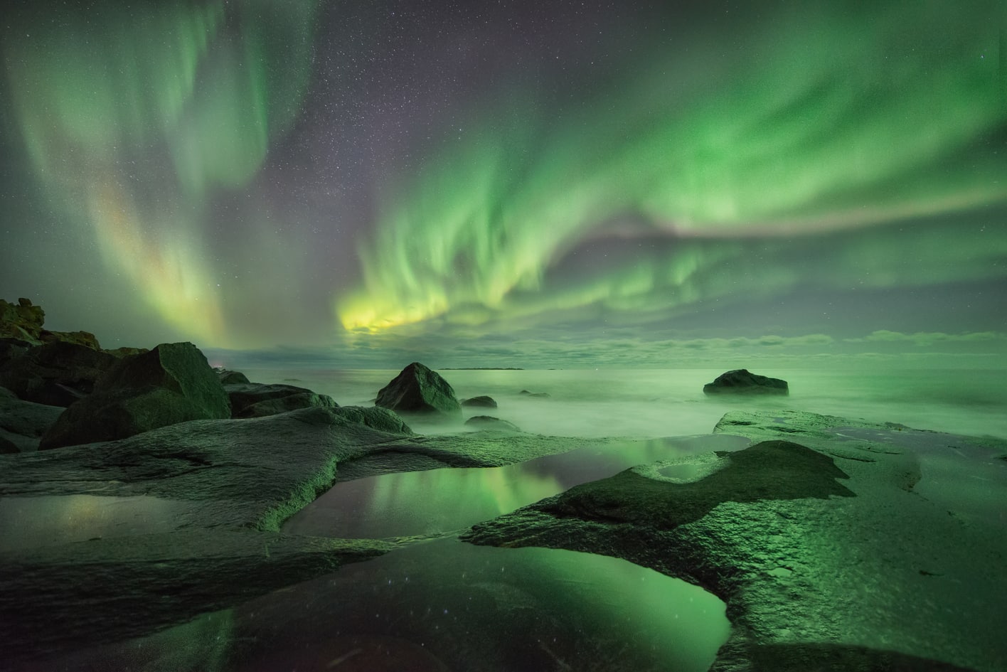 Uttakliev landscape, northern lights tour packages tromso