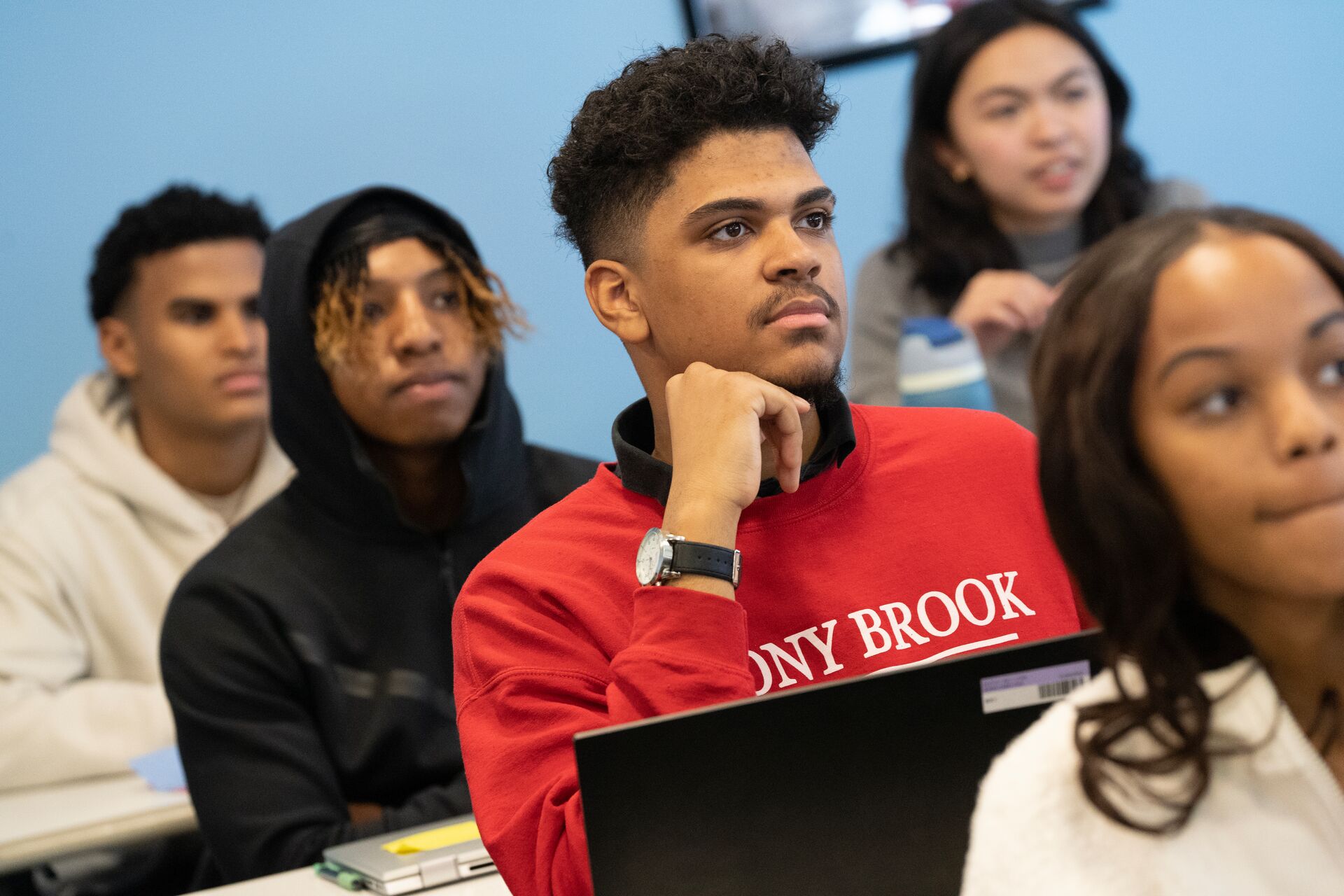 Students in Spring 2024 Semester Welcome Back Class for the Simons STEM Scholar Class.