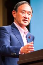 菅義偉官房長官が国会で望月衣塑子記者をフェイク攻撃！「赤土混入の調査拒否」は事実なのに「事実誤認」と虚偽答弁