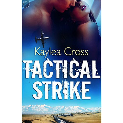 Tactical Strike Audiolibro Por Kaylea Cross arte de portada