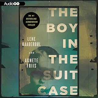 The Boy in the Suitcase Audiolibro Por Lene Kaaberb&oslash;l - author/translator, Agnete Friis arte de portada