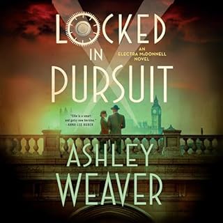 Locked in Pursuit Audiolibro Por Ashley Weaver arte de portada