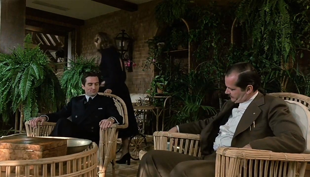 Robert De Niro, Jack Nicholson, and Theresa Russell in The Last Tycoon (1976)