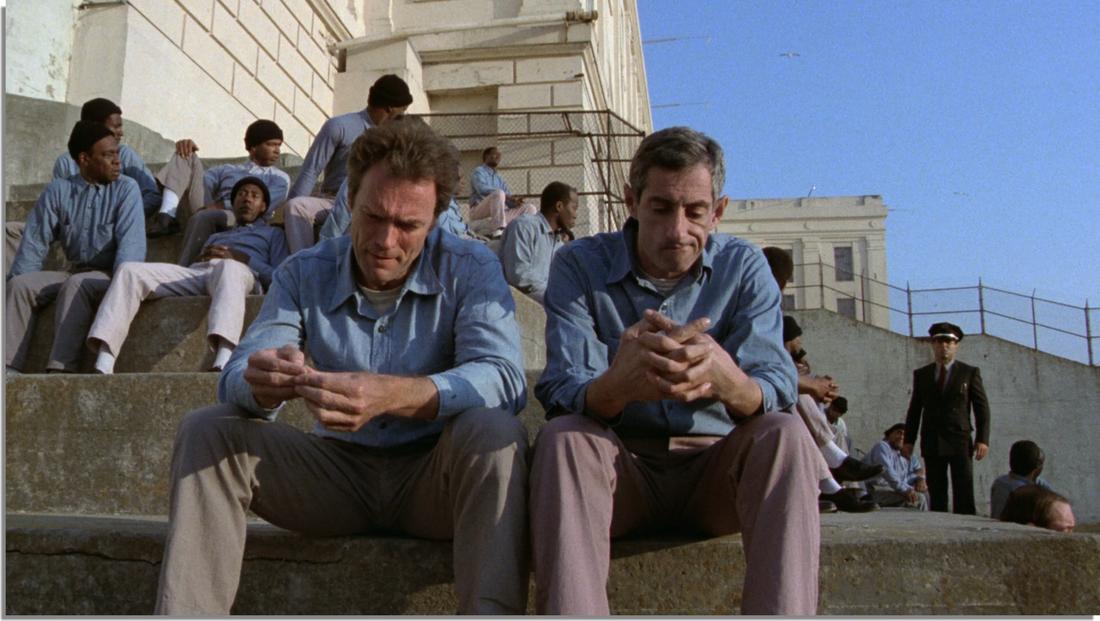 Clint Eastwood and Larry Hankin in Escape from Alcatraz (1979)