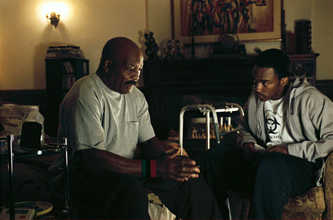 Jim Brown and Anthony Mackie in She Hate Me (2004)