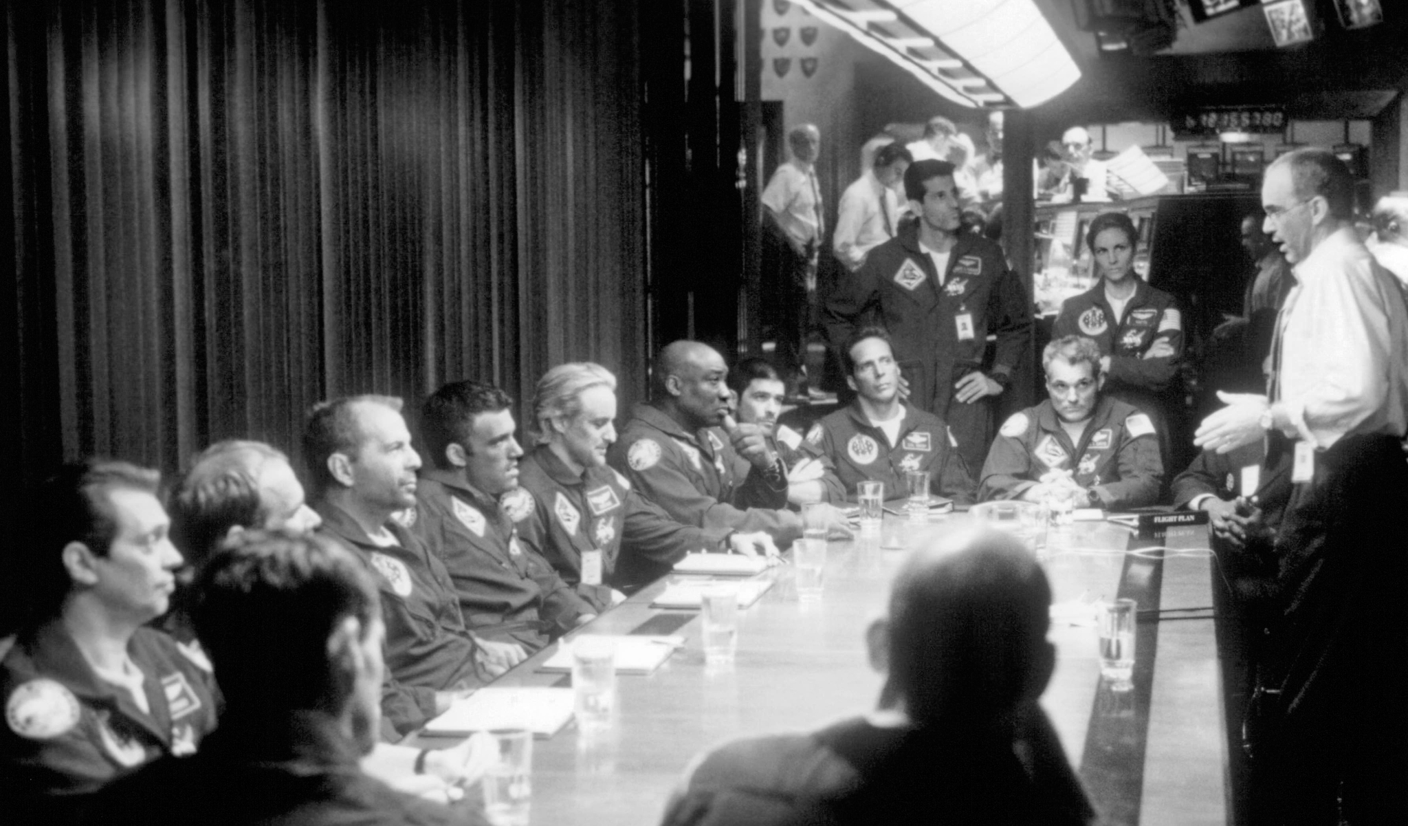 Steve Buscemi, Bruce Willis, Ben Affleck, Billy Bob Thornton, William Fichtner, Will Patton, Michael Clarke Duncan, Owen Wilson, Anthony Guidera, Grayson McCouch, Jessica Steen, and Marshall R. Teague in Armageddon (1998)