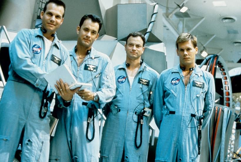 Kevin Bacon, Tom Hanks, Bill Paxton, and Gary Sinise in Apollo 13 (1995)