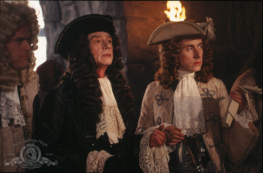 John Hurt and Tim Roth in Rob Roy (1995)