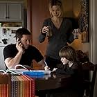 Mark Wahlberg, Kate Beckinsale, and Connor Hill in Contraband (2012)