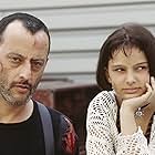 Natalie Portman and Jean Reno in Léon: The Professional (1994)