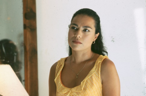 Giovanna Zacarías in Puerto Vallarta Squeeze (2004)