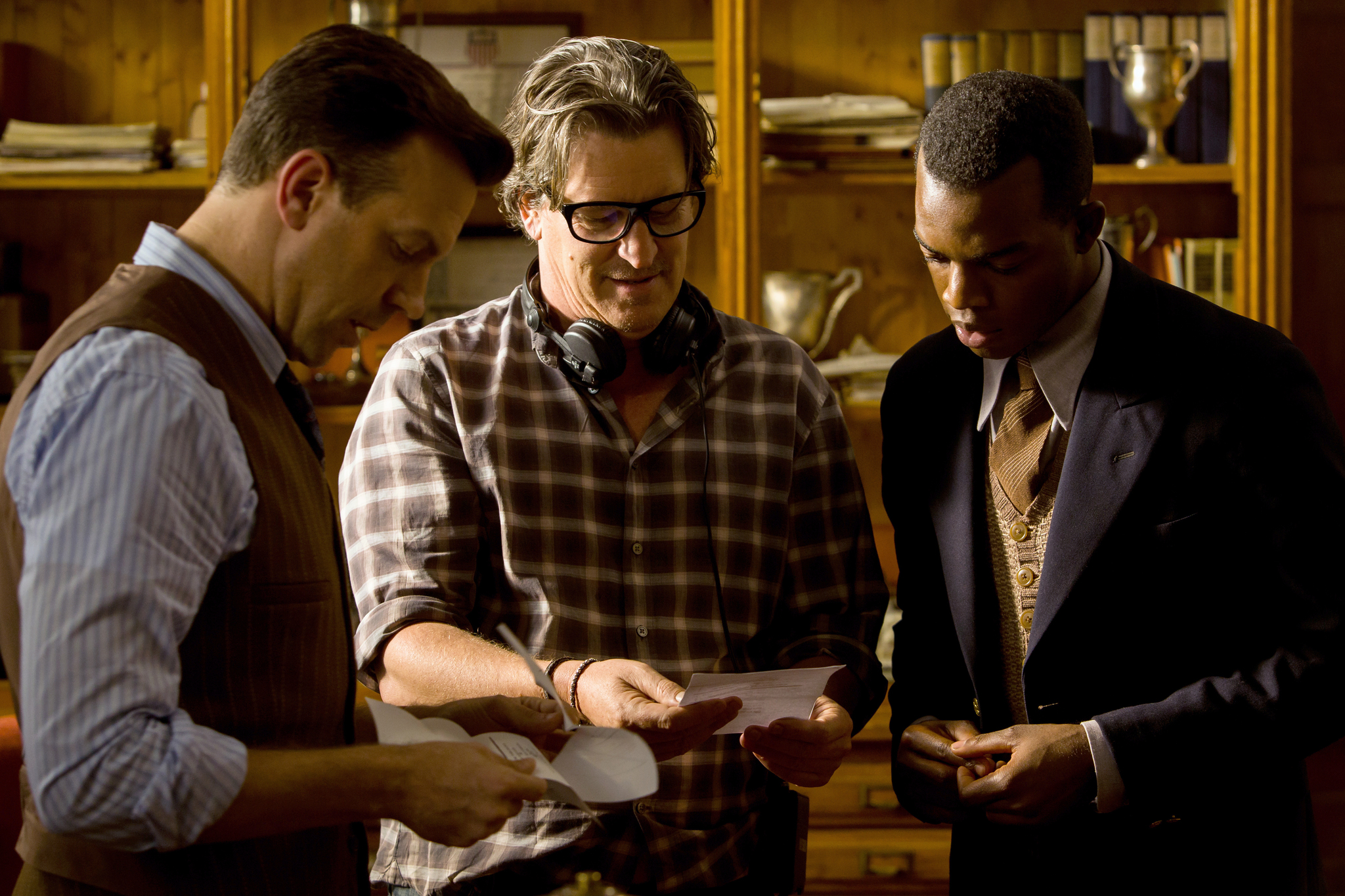 Stephen Hopkins, Jason Sudeikis, and Stephan James in Race (2016)