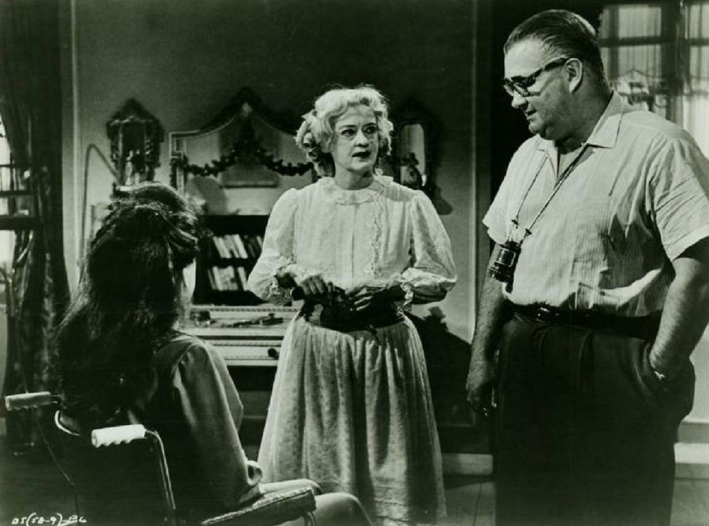 Bette Davis, Robert Aldrich, and Joan Crawford in What Ever Happened to Baby Jane? (1962)