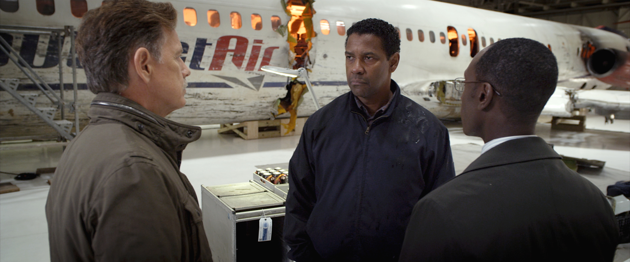 Denzel Washington, Don Cheadle, and Bruce Greenwood in Flight (2012)