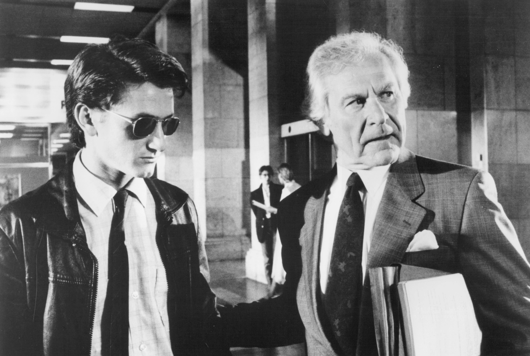 Sean Penn and Sam Wanamaker in Judgment in Berlin (1988)