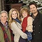 Henry Winkler, Brooke Burns, Connor Christopher Levins, and Warren Christie in The Most Wonderful Time of the Year (2008)