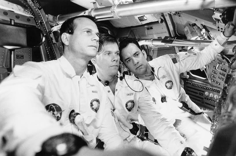 Kevin Bacon, Tom Hanks, and Bill Paxton in Apollo 13 (1995)