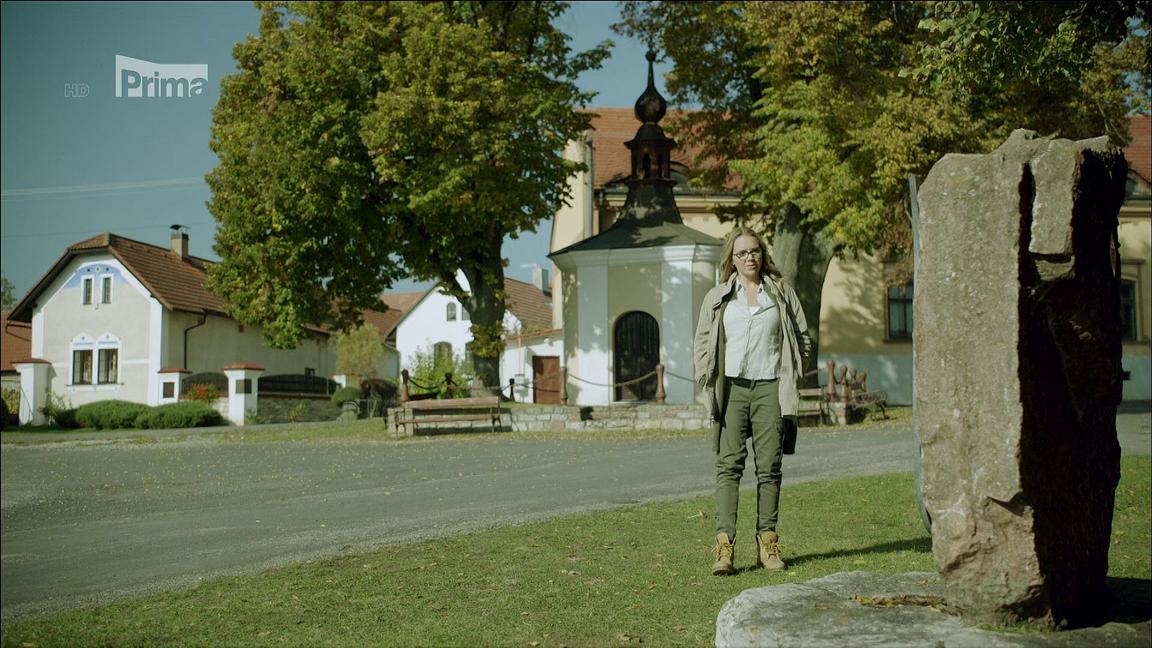 Lucie Vondrácková in Kapitán Exner (2017)