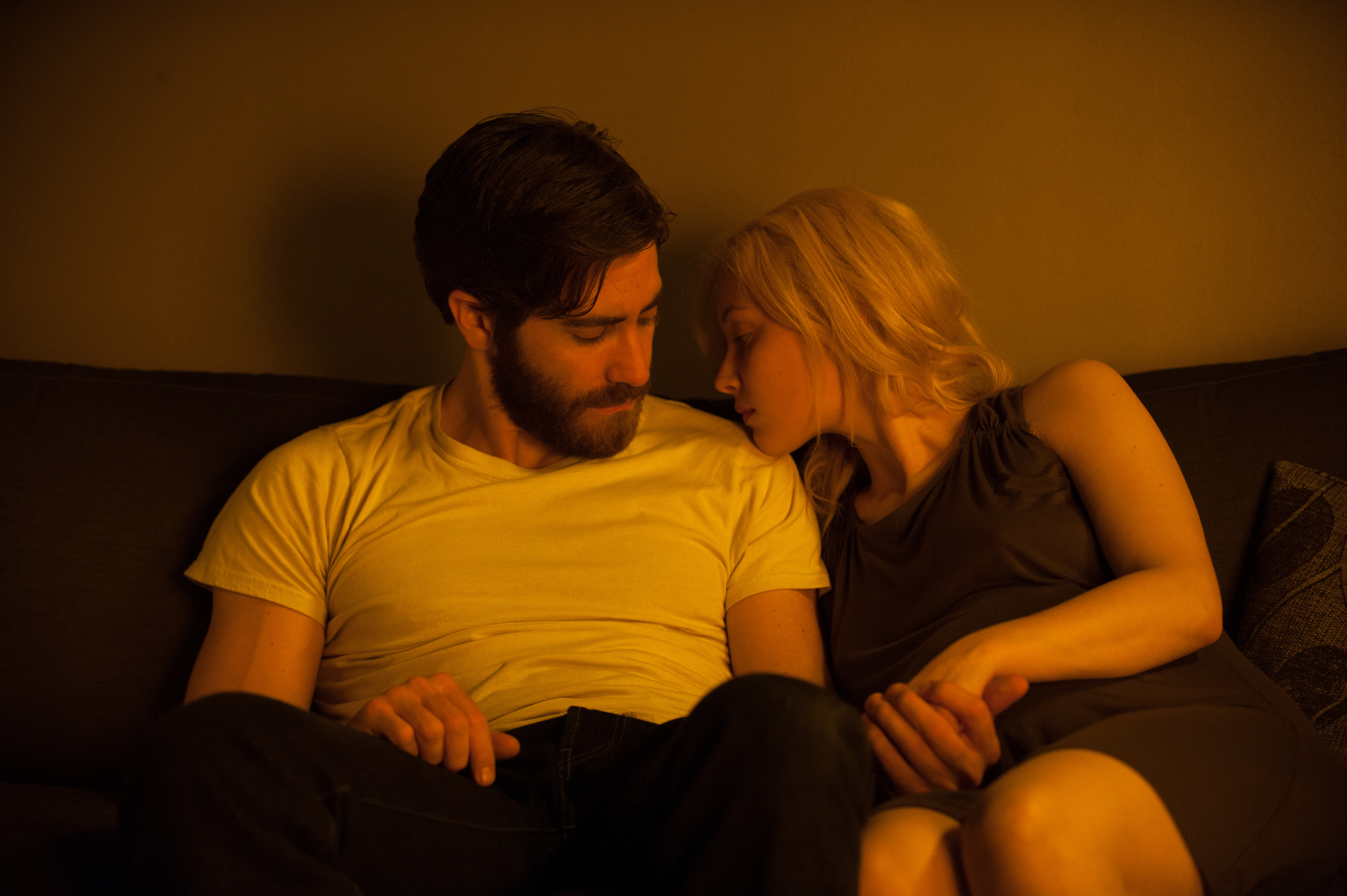 Sarah Gadon and Jake Gyllenhaal in Enemy (2013)