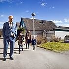 Rolf Lassgård, Bahar Pars, Nelly Jamarani, and Zozan Akgün in A Man Called Ove (2015)