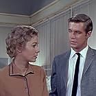 George Peppard and Vera Miles in Startime (1959)