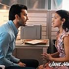 Justin Baldoni and Gina Rodriguez in Jane the Virgin (2014)