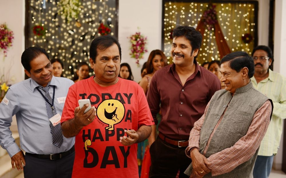 Nagarjuna Akkineni, Brahmanandam, and M.S. Narayana in Bhai (2013)