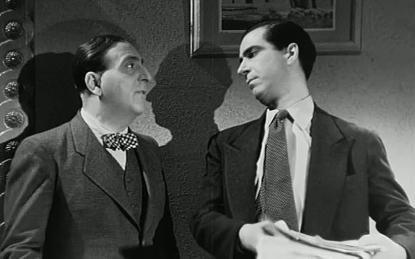 Vasilis Logothetidis and Vangelis Protopappas in Santa Chikita (1953)