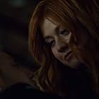 Katherine McNamara and Dominic Sherwood in Shadowhunters (2016)