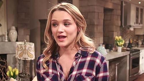 Life In Pieces: Hunter King Does Double Duty On Cbs