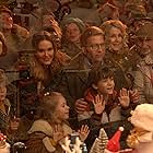 Peter Billingsley, Erinn Hayes, Julie Hagerty, Julianna Layne, and River Drosche in A Christmas Story Christmas (2022)