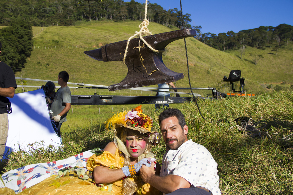 Carlos Bonow and Rodrigo Sant'anna in O Casamento de Gorete (2014)