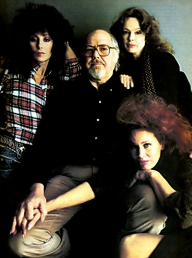 Robert Altman, Cher, Karen Black, and Sandy Dennis in Come Back to the 5 & Dime Jimmy Dean, Jimmy Dean (1982)