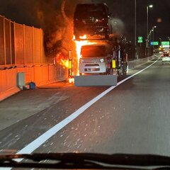 【車両火災】阪神高速…