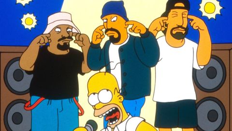 THE SIMPSONS, Cypress Hill (back from left): Sen-Dog (aka Sen D.O.G. - voice: Sen D.O.G.), B-Real (voice: B-Real), Deejay Muggs (aka DJ Muggs - voice: Deejay Muggs) front: Homer Simpson, &apos;Homerpalooza&apos;, (Season 7, ep. 724, aired May 19, 1996).