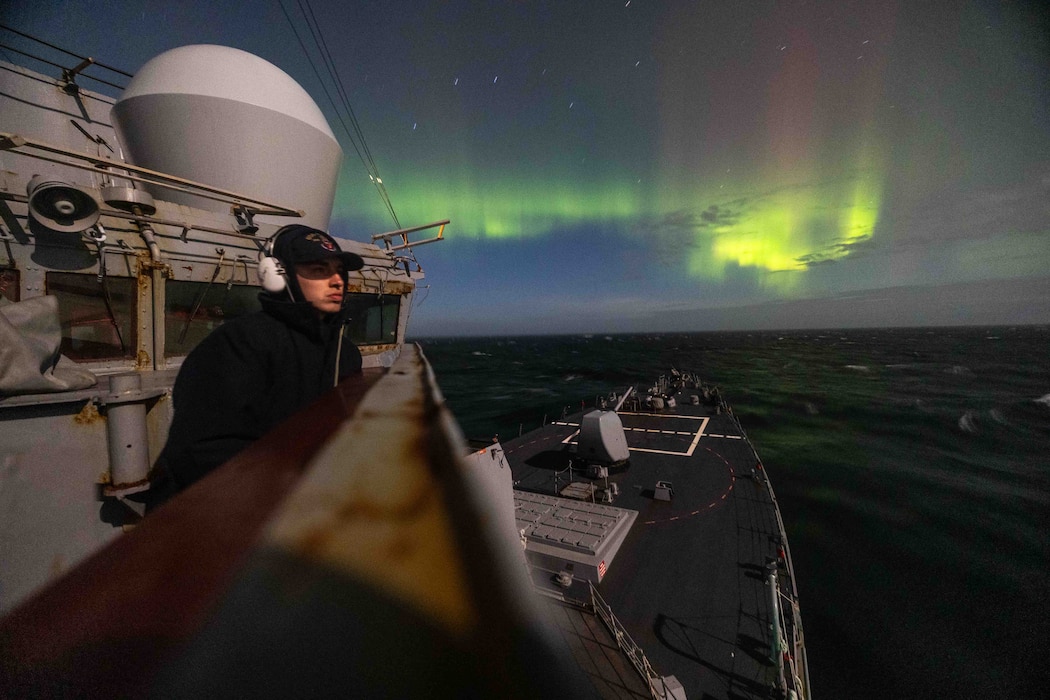 LSSA Brain Hines stands watch aboard USS Stout (DDG 55).