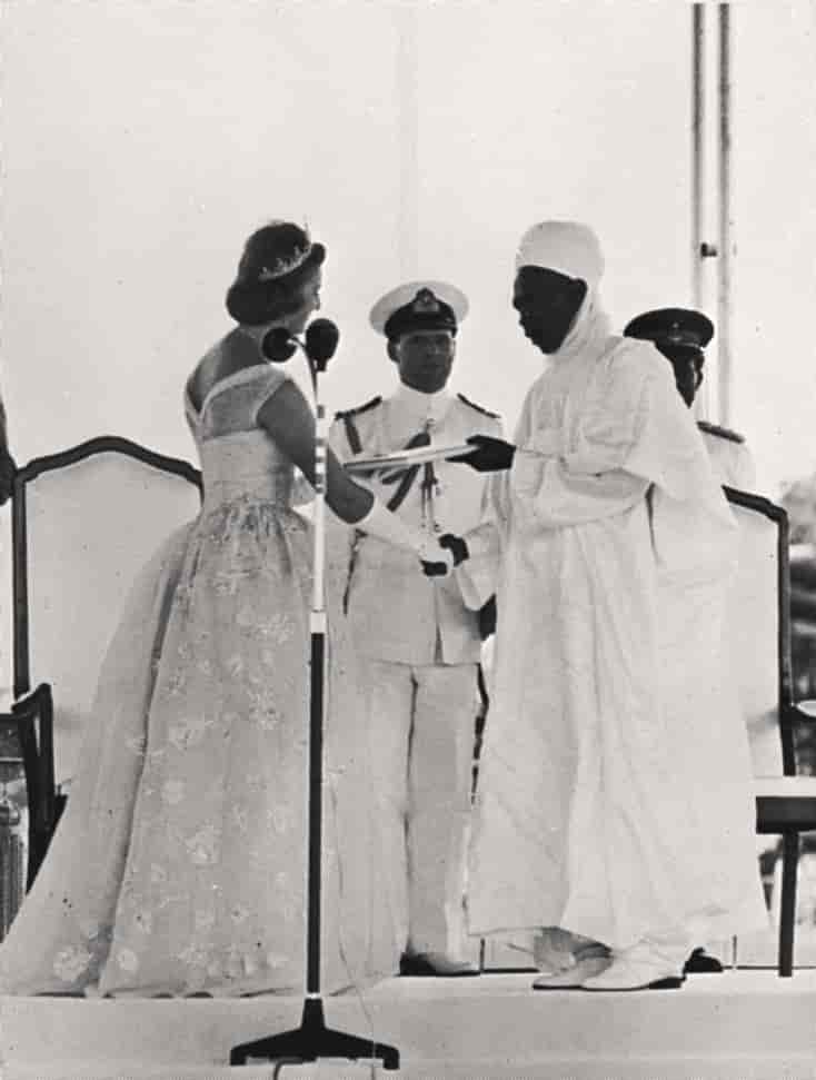 Nigeria (Historie) (Alexandra gir Balewa overenskomst)