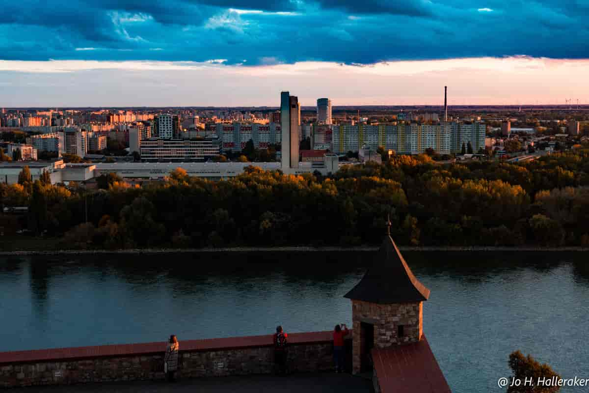 Donau og vestover mot Østerrike