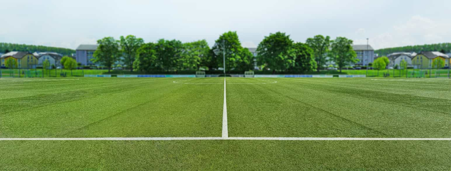 Arealet av en fotballbane brukes av og til som en måte å forestille seg større arealer på