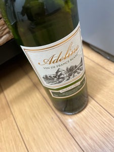 アデリン 白 750ml