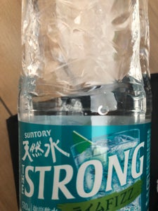 天然水THESTRONGライムFIZZ 510ml