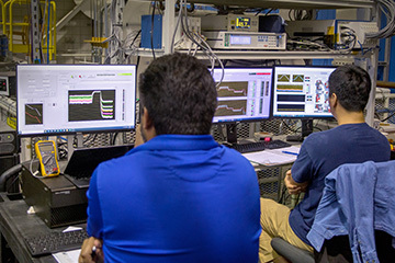 MagLab engineers running a test on the 45 Tesla Hybrid